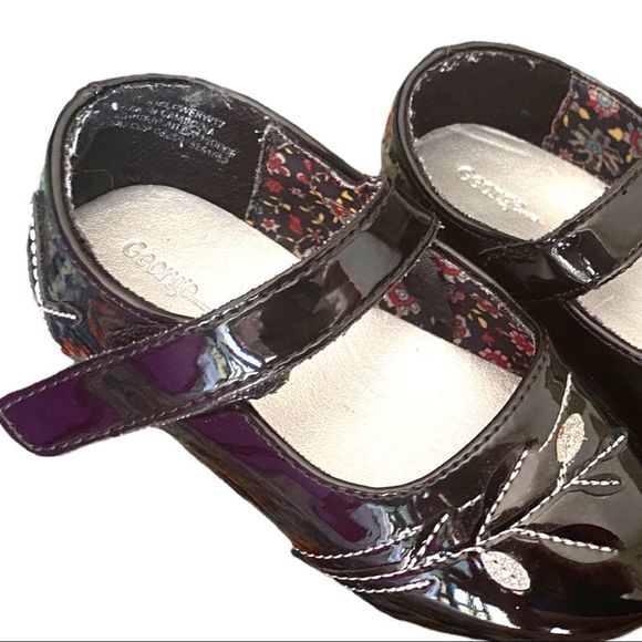 3/$15 ✨ George: Glossy Black Velcro Strap Flats - Picture 7 of 9